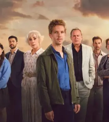 《Bergerac第一季》：80年代的侦探风云，解密泽西岛的罪恶迷雾